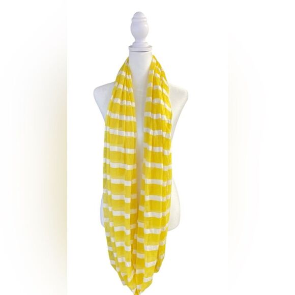 Target Brand Yellow and White Striped Scarf - Picture 1 of 9